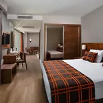 Sunport - 5* Side