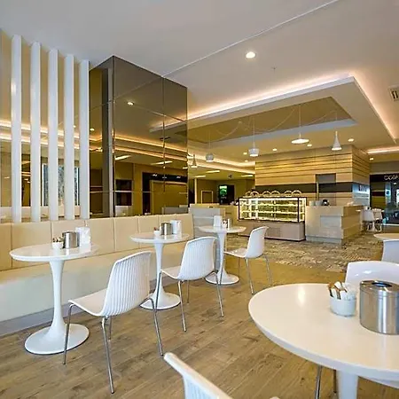 Sunport Hotel
