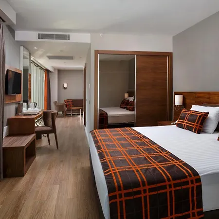 Sunport 5* Side